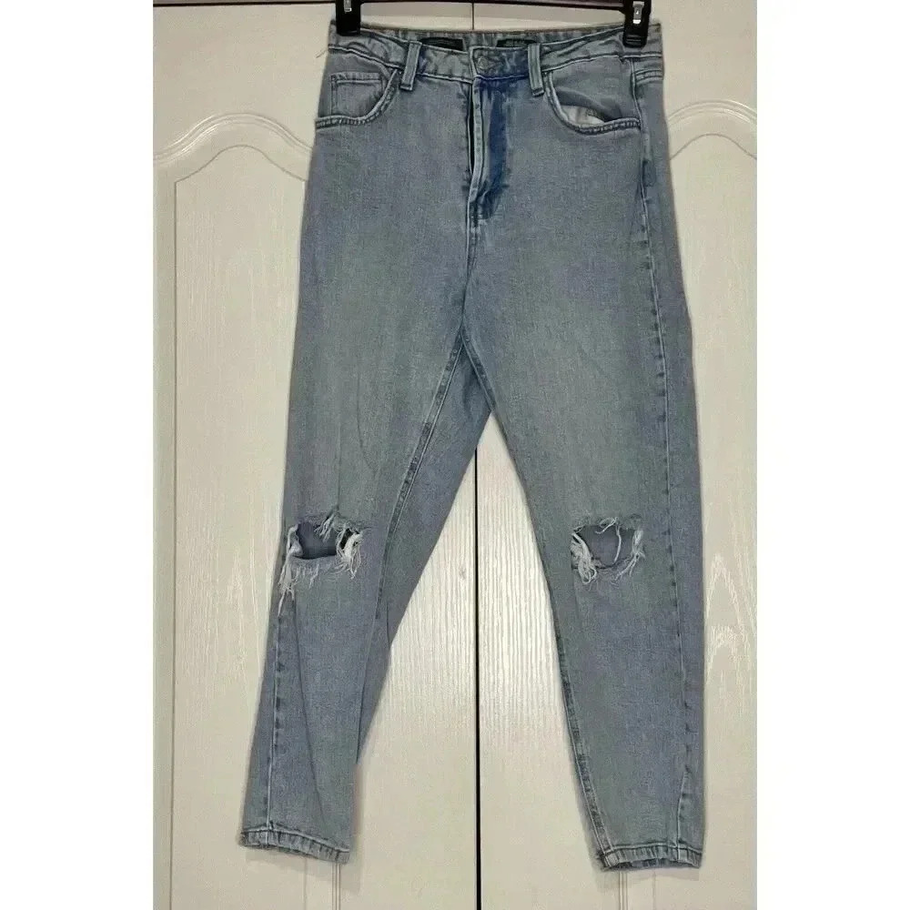 Wild Fable Women’s Size 8 Stone‎ Wash Distressed High Rise Blue Jeans